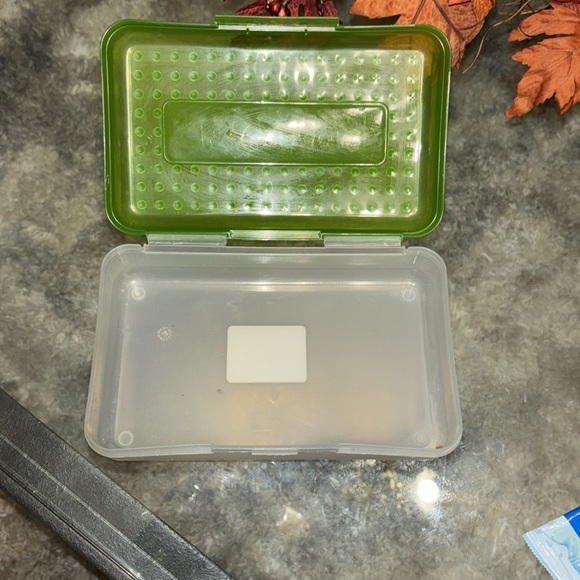 SpaceMaker | VINTAGE Green/Clear Pencil School Box - Picture 5 of 12
